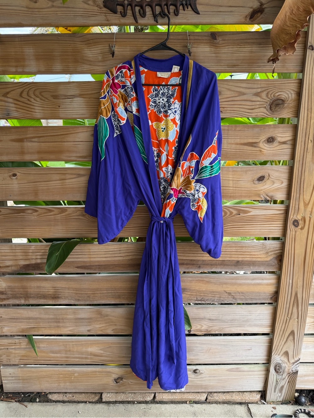 Vintage VS Floral Kimono 100% Rayon